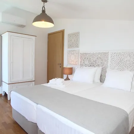 Villa Capro - Milos Bay Villas