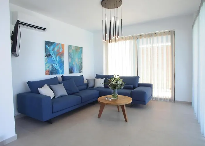 Capro - Milos Bay Villas Áyios Nikítas