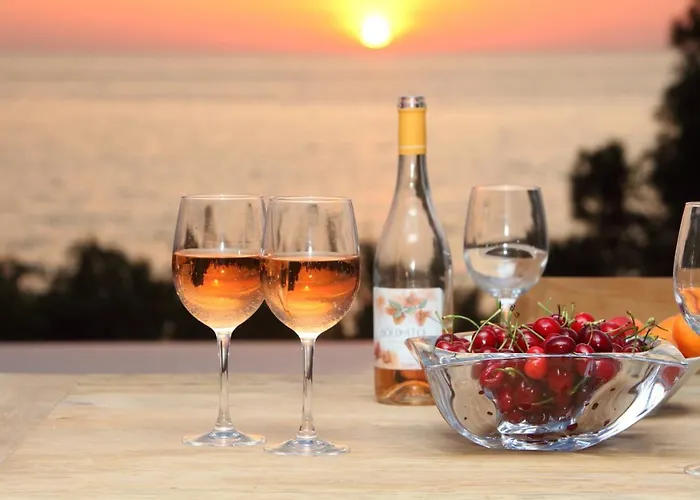 Villa Capro - Milos Bay Villas *