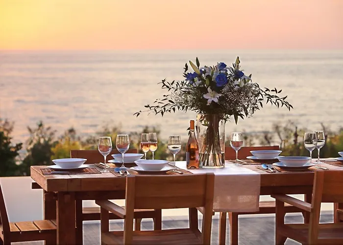 Capro - Milos Bay Villas * Áyios Nikítas