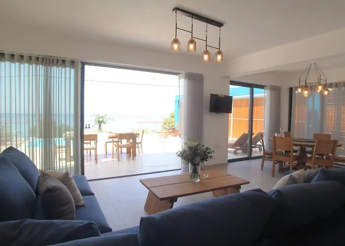 Villa Capro - Milos Bay Villas